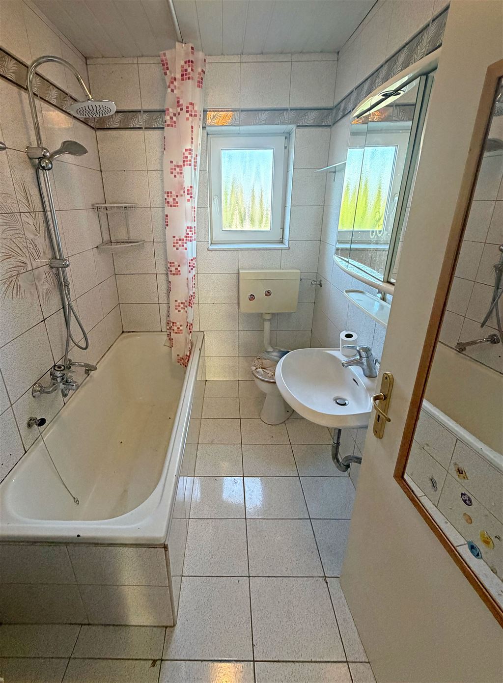 Badezimmer EG